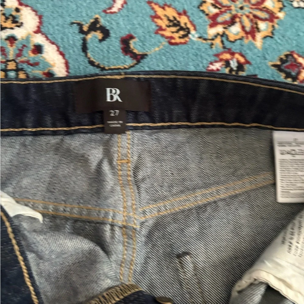 New Women’s Dark Blue Straight Legs Jeans, size 27 - Picture 4 of 9